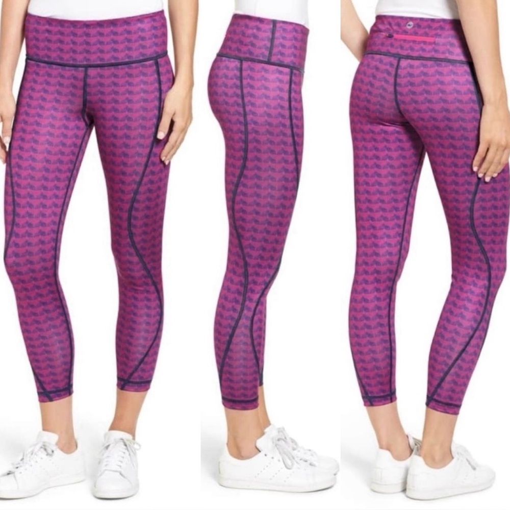 NWOT Vineyard Vines Etched Whale Tail Performance Capri Leggings Small